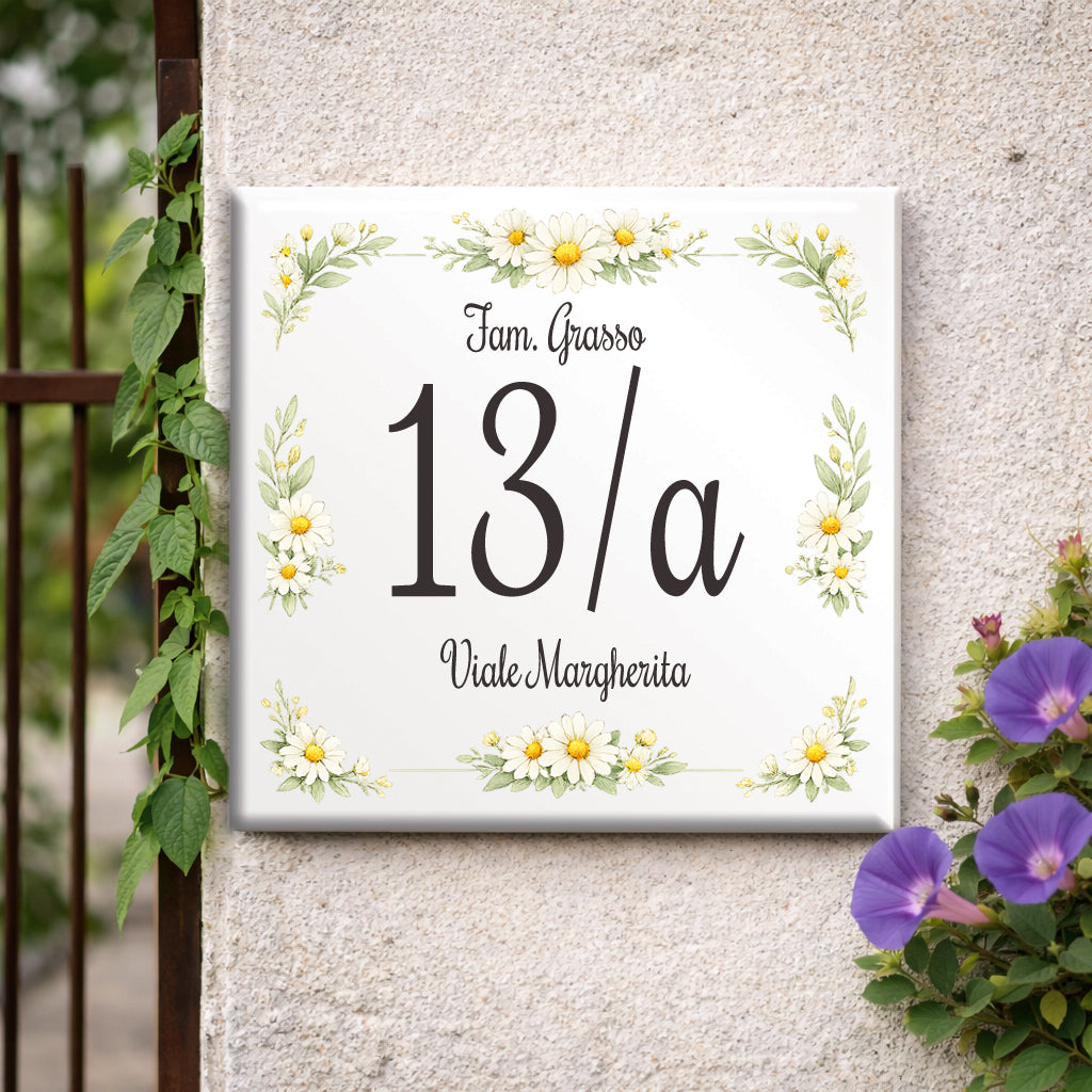 Numero Civico Personalizzato 15x15 cm – numero civico con margherite | Targa ingresso | numero civico con indirizzo C55