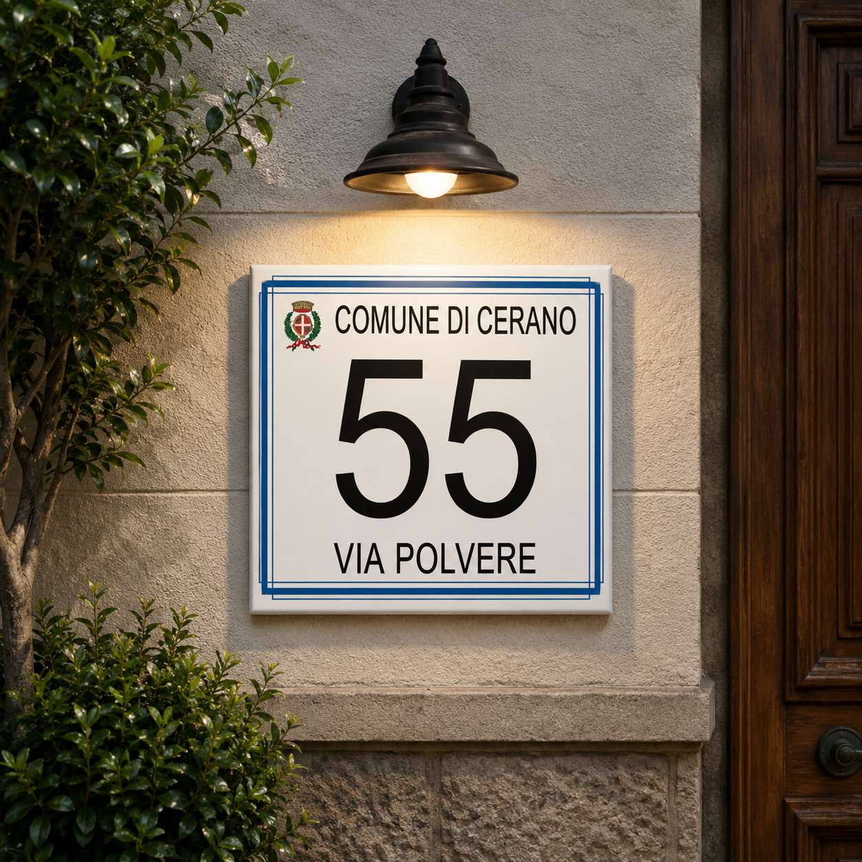 Numero Civico Personalizzato con logo del comune 15x15 cm – Targa Casa in ceramica – Handmade Italy  P24